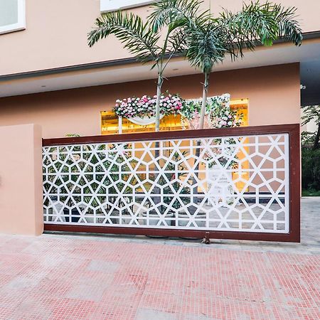 Super Townhouse Viraj Khand Formerly Veridian Inn Chinhat 외부 사진